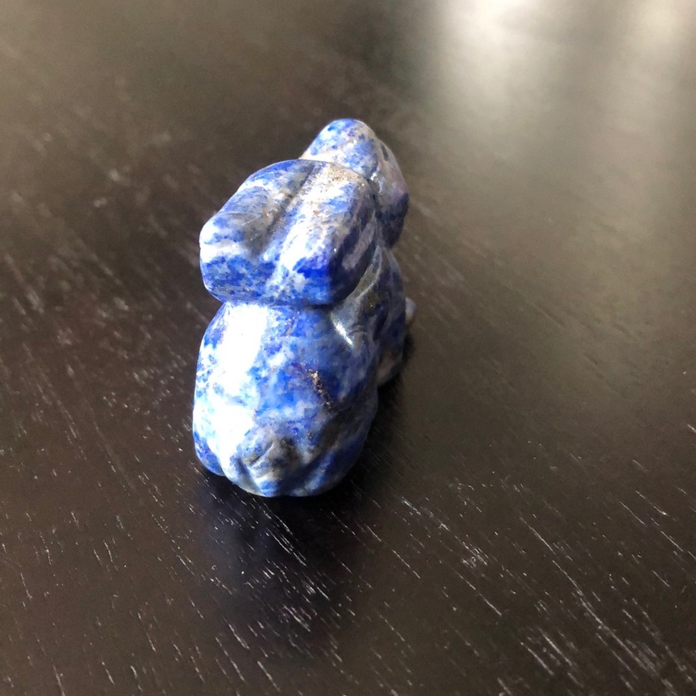 Lapis carved bunny - Picture 3 of 8
